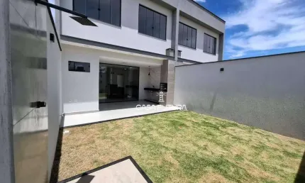 Casa com 3 dormitórios à venda, 185 m² por R$ 880.000,00 - Jardim Belvedere - Volta Redonda/RJ