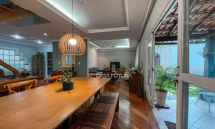 Casa com 3 dormitórios à venda, 278 m² por R$ 995.000,00 - Vila Santa Cecília - Volta Redonda/RJ