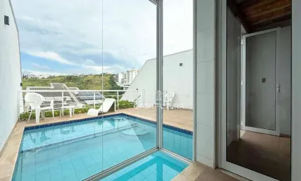 Casa com 4 dormitórios à venda, 282 m² por R$ 1.100.000,00 - Jardim Provence - Volta Redonda/RJ