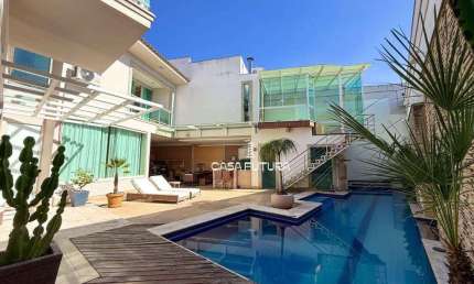 Casa com 4 dormitórios à venda, 393 m² por R$ 3.100.000,00 - Jardim Normandia - Volta Redonda/RJ