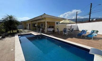 Casa com 5 quartos à venda no Centro, Bertioga , 295 m2 por R$ 1.200.000