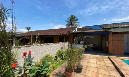 Casa com 6 quartos à venda no Centro, Bertioga 