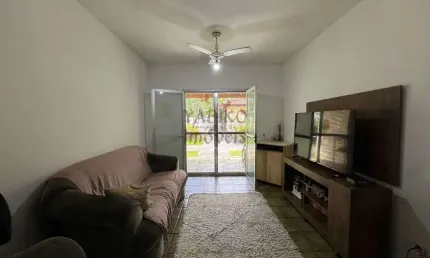 Casa em világio com 02 dormitórios, sacada, 01 vaga.