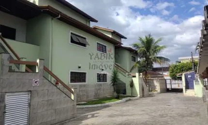 Casa com 2 quartos à venda no Maitinga, Bertioga  por R$ 375.000