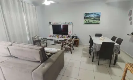 Casa em Világio com 03 dormitórios 01 suíte e 02 vagas.