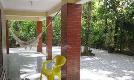 Ótima chácara com 03 dormitórios, no Sitio São João, Bertioga.