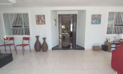 Casa alto padrão semimobiliada em Guaratuba próximo da praia com muitas comodidades