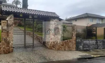 SOBRADO no BOM RETIRO com 5 quartos para VENDA, 300 m²