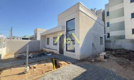 Casa com 3 quartos à venda na Rua Cerro Azul, 1, Paloma, Colombo