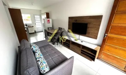 LINDA CASA EM CONDOMÍNIO NO JARDIM DAS GRAÇAS EM COLOMBO