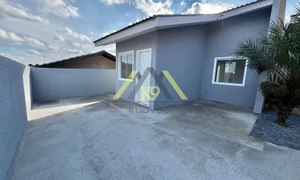 Casa em Condomínio com 3 dormitórios no Parque do Embu em Colombo