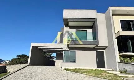 TRIPLEX COM 3 SUÍTES E ÁTICO NO ROÇA GRANDE EM COLOMBO