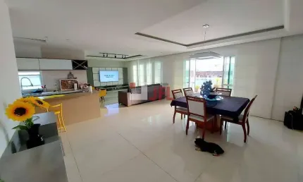 Cobertura Duplex 3 quartos com 3 suítes - 340 m² com mais valia legalizada e 3 vagas cobertas - Recreio - RJ