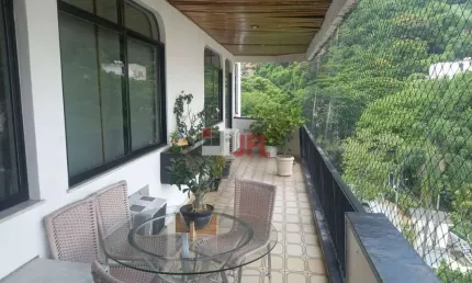Cobertura Duplex com 249 m² 3 quartos com suíte e closet dependência completa e 2 vagas - Tijuca -RJ