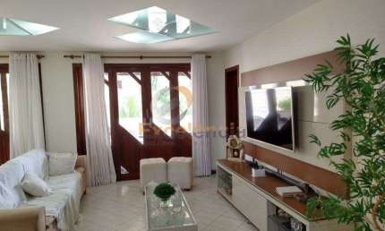 Casa triplex, 5 quartos, 894m² de terreno, Patamares!