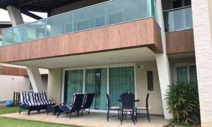 Casa duplex com 4 suítes, 220m² de terreno, em Itacimirim!