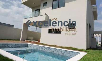 Casa duplex com 4 quartos, 285m2 de terreno, no Terras Alphaville!