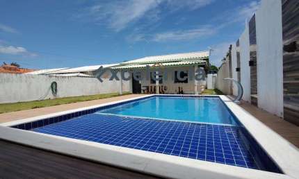 Casa térrea com 3 quartos, terreno com 360m2, em Barra do Jacuípe!