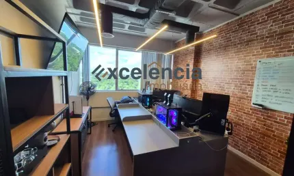 Sala comercial com 36,30m2, em Empresarial ao lado do Salvador Shopping!