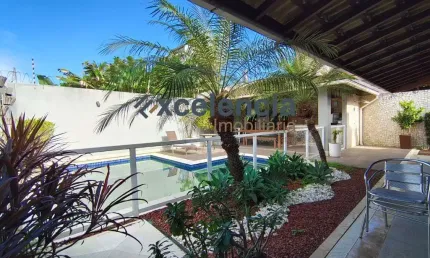 Casa duplex com 4 quartos, 419m2 de terreno, em Piatã!