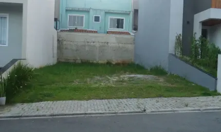 Terreno em condomínio fechado à venda na Rua Reinaldo Stocco, 546, Pinheirinho, Curitiba