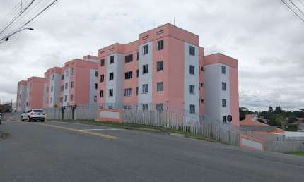 Apto a venda - 3 dormitórios com um bwcs - Pinheirinho - ensolarado