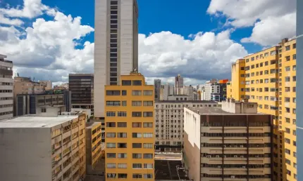 Conjunto comercial para clínica médica/odontológica/outros Área privativa 84 m2.