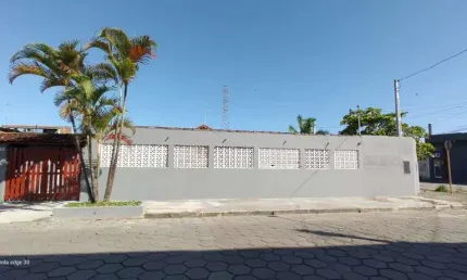 Casa com 1 quarto à venda em Laranjeiras, Itanhaém 