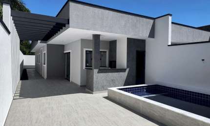 Casa com 2 quartos à venda no Parque Augustus, Itanhaém 