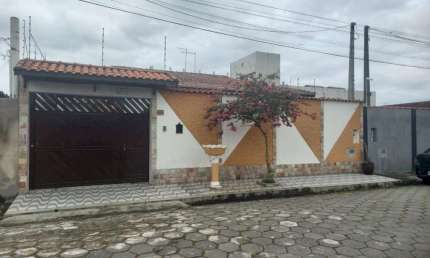 Casa com 3 quartos à venda no Suarão, Itanhaém 