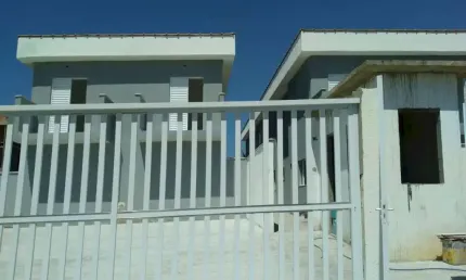Casa com 2 quartos à venda no Jequitibá, Itanhaém 