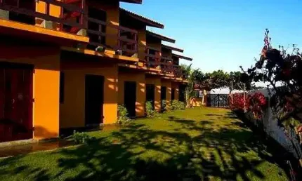Casa com 14 quartos à venda na Vila Loty, Itanhaém 