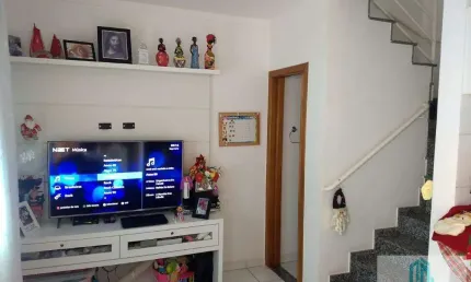 Sobrado para Venda em Santo André, Vila América, 2 dormitórios, 2 suítes, 5 banheiros, 2 vagas
