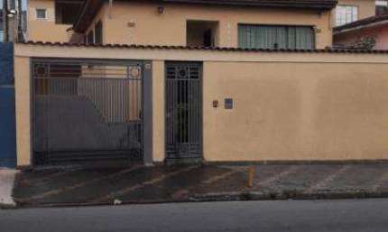 Casa para Venda em Santo André, Vila Palmares, 3 dormitórios, 1 suíte, 4 banheiros, 7 vagas
