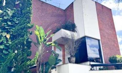 Sobrado para Venda em São Caetano do Sul, Jardim São Caetano, 4 dormitórios, 4 suítes, 7 banheiros, 8 vagas
