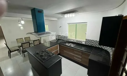 Sobrado para Venda em Santo André, Vila Pires, 4 dormitórios, 1 suíte, 3 banheiros, 2 vagas