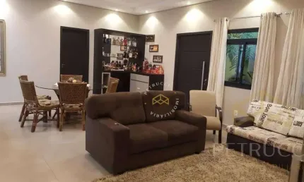 Casa com 6 dormitórios à venda, 420 m² por R$ 1.580.000,00 - Condomínio Clube de Campo Valinhos - Valinhos/SP
