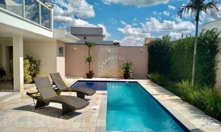 Casa com 4 dormitórios à venda, 394 m² por R$ 2.980.000,00 - Residencial Campo Camanducaia - Jaguariúna/SP
