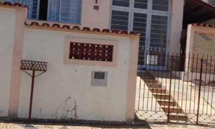 EXCELENTE CASA NO BAIRRO SÃO BERNARDO - EXCELENTE LOCALIZAÇÃO