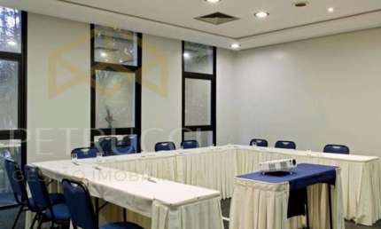 Flat Residencial para venda e locação, Jardim Europa, São Paulo - FL0015.