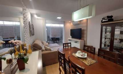 Casa com 3 dormitórios à venda, 89 m² por R$ 745.000,00 - Jardim Conceição (Sousas) - Campinas/SP