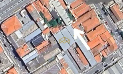 Terreno à venda na Avenida Dois de Abril, 159, Centro, Vinhedo