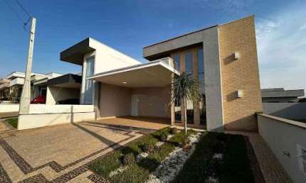 Casa com 3 dormitórios à venda, 150 m² por R$ 935.000,00 - Parque Olívio Franceschini - Hortolândia/SP