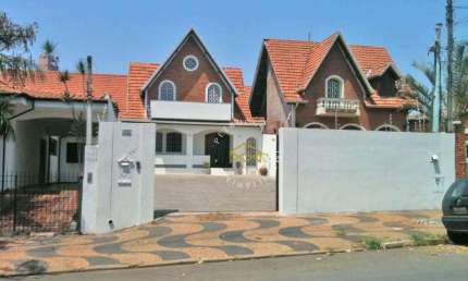 Casa com 3 dormitórios à venda, 720 m² por R$ 2.450.000,00 - Jardim Chapadão - Campinas/SP
