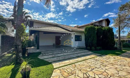 CASA COM 3 SÚITES À VENDA NO CONDOMÍNIO RESIDENCIAL TERRAS DO CARIBE - VALINHOS/SP