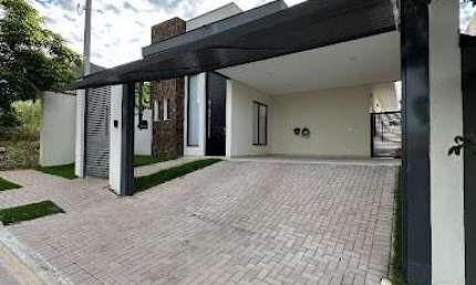 Casa com 3 dormitórios à venda, 148 m² por R$ 1.380.000,00 - Pinheirinho - Vinhedo/SP
