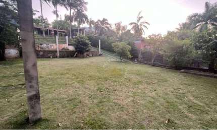 Chácara com 2 dormitórios à venda, 2020 m² por R$ 1.100.000,00 - Bairro Cachoeira - Vinhedo/SP