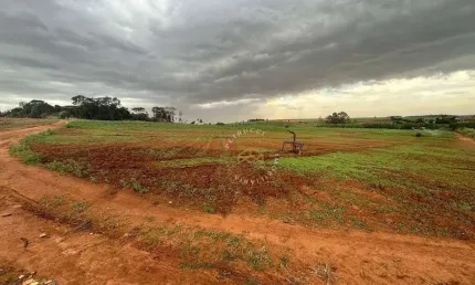 ÁREA À VENDA, 38000 M² POR EM SOBRADINHO - MONTE MOR/SP
