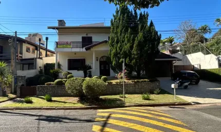 Casa de alto padrão à venda no jardim botânico - sousas/sp.