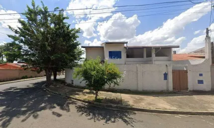 CASA / SOBRADO RESIDENCIAL / COMERCIAL, DE ESQUINA, COM EDÍCULA.